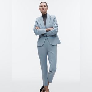 Zara suit. Pants size 6, blazer size 10.